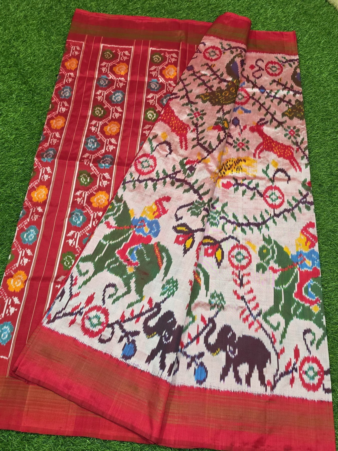 Designer Ikat - PASKL06-IDSSIZDCC-01 - fullscreen view 3