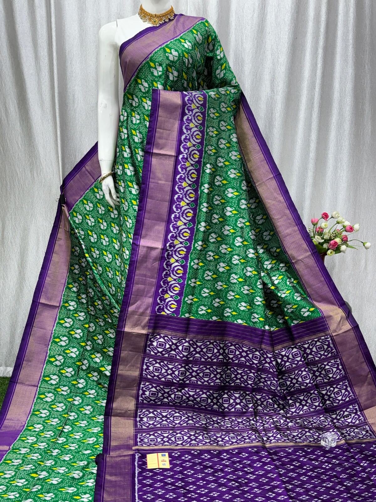 Designer Ikat - PASKN23-IDSSCNBCD-13
