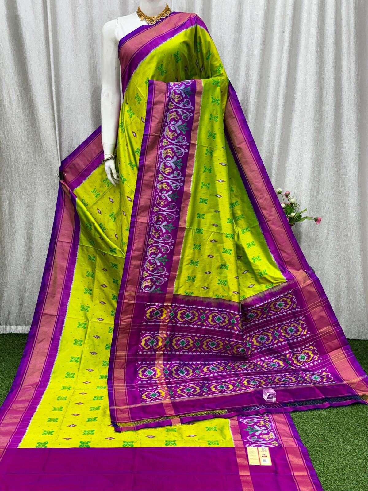 Designer Ikat - PASKN23-IDSSCNBCD-19
