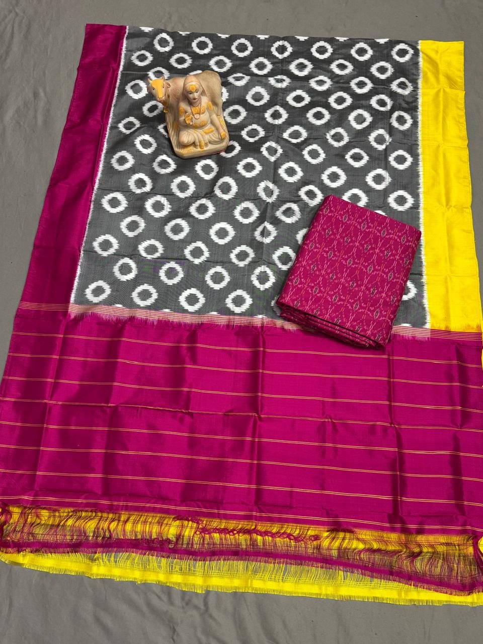 Salwar Set - PSRGY16-SDSTCFTDD-05