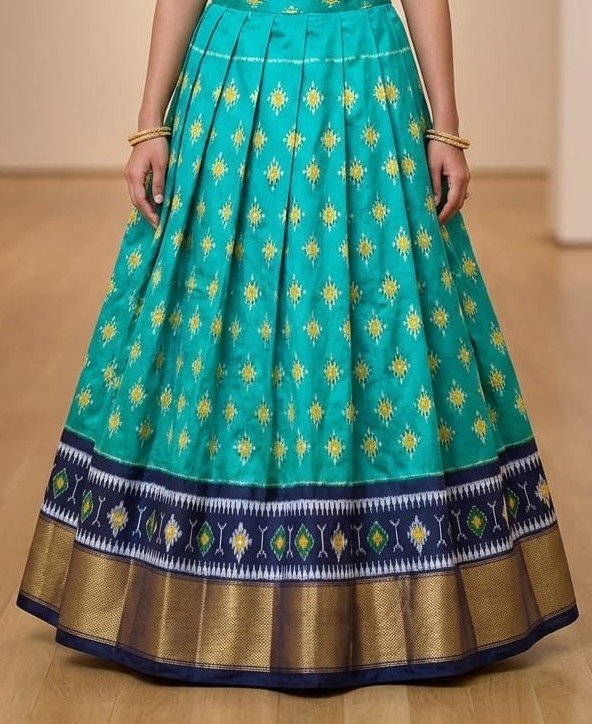 Silk Lehenga - PSSIN29-FSLGCSSCD-18